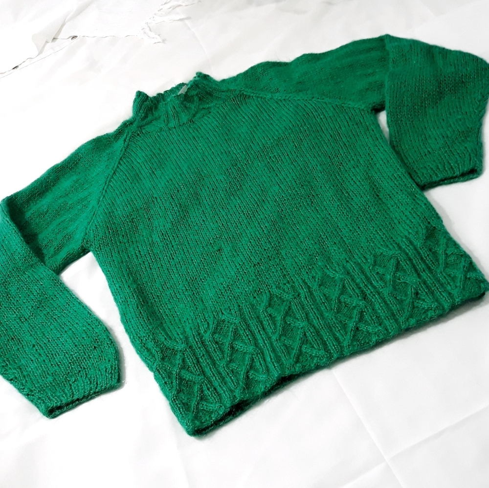 Intro Wool/ Mohair Green Women's Sweater Soft AndLightweight Size Small